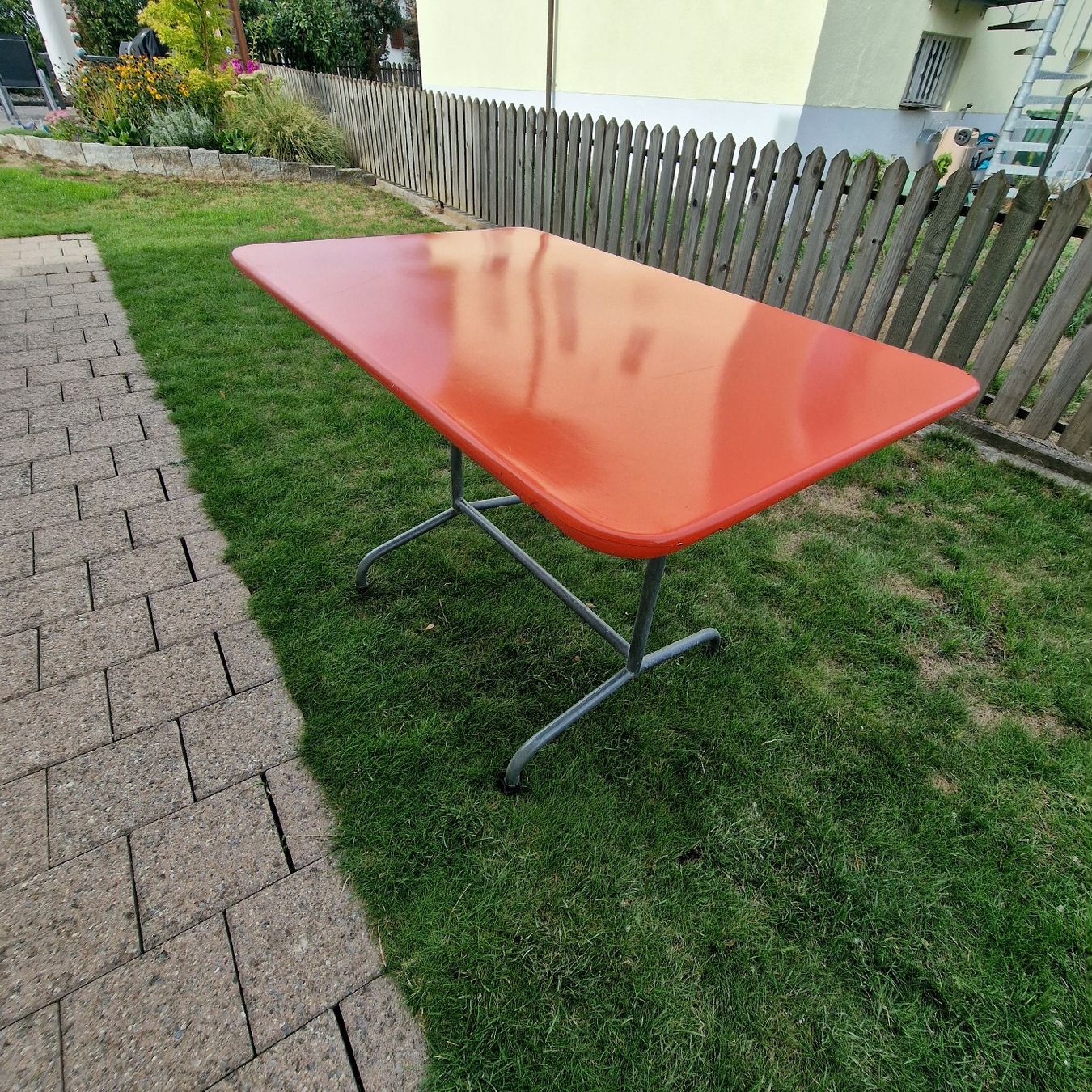 Tables: Blechtisch klappbar feuerverzinkt – D'occasion à Tägerig par Andreas_Rohrer