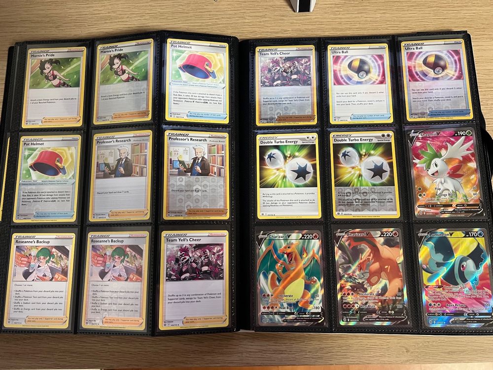 Brilliant stars complete set + Charizards Kaufen auf Ricardo