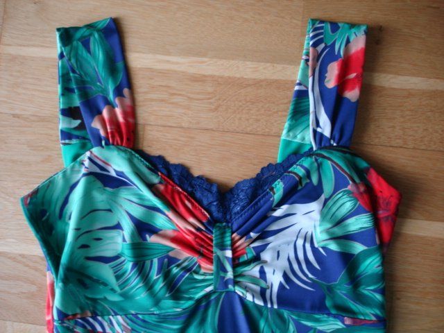 Vestiti: buntes sommerkleid gr. XS-S – Usato da Uetikon am See venduto da Eijalina 1