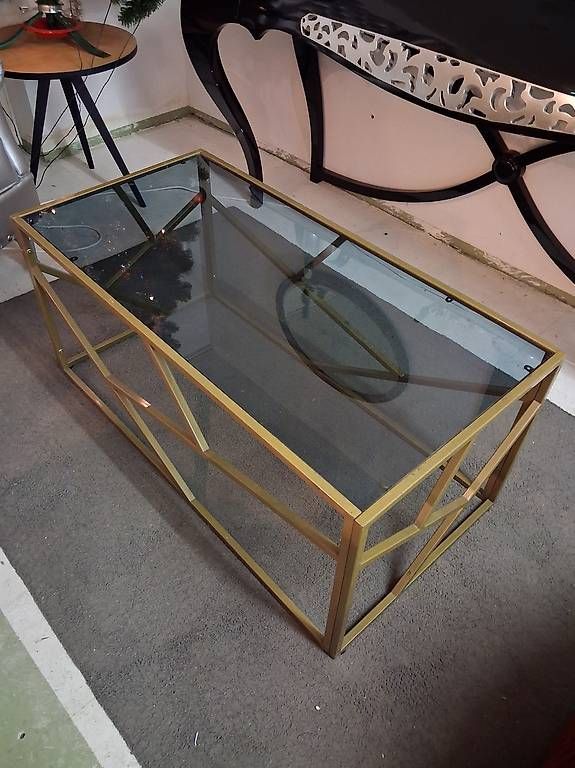 Tische: Table salon  – Gebraucht aus Gland von ren_lxf9 1