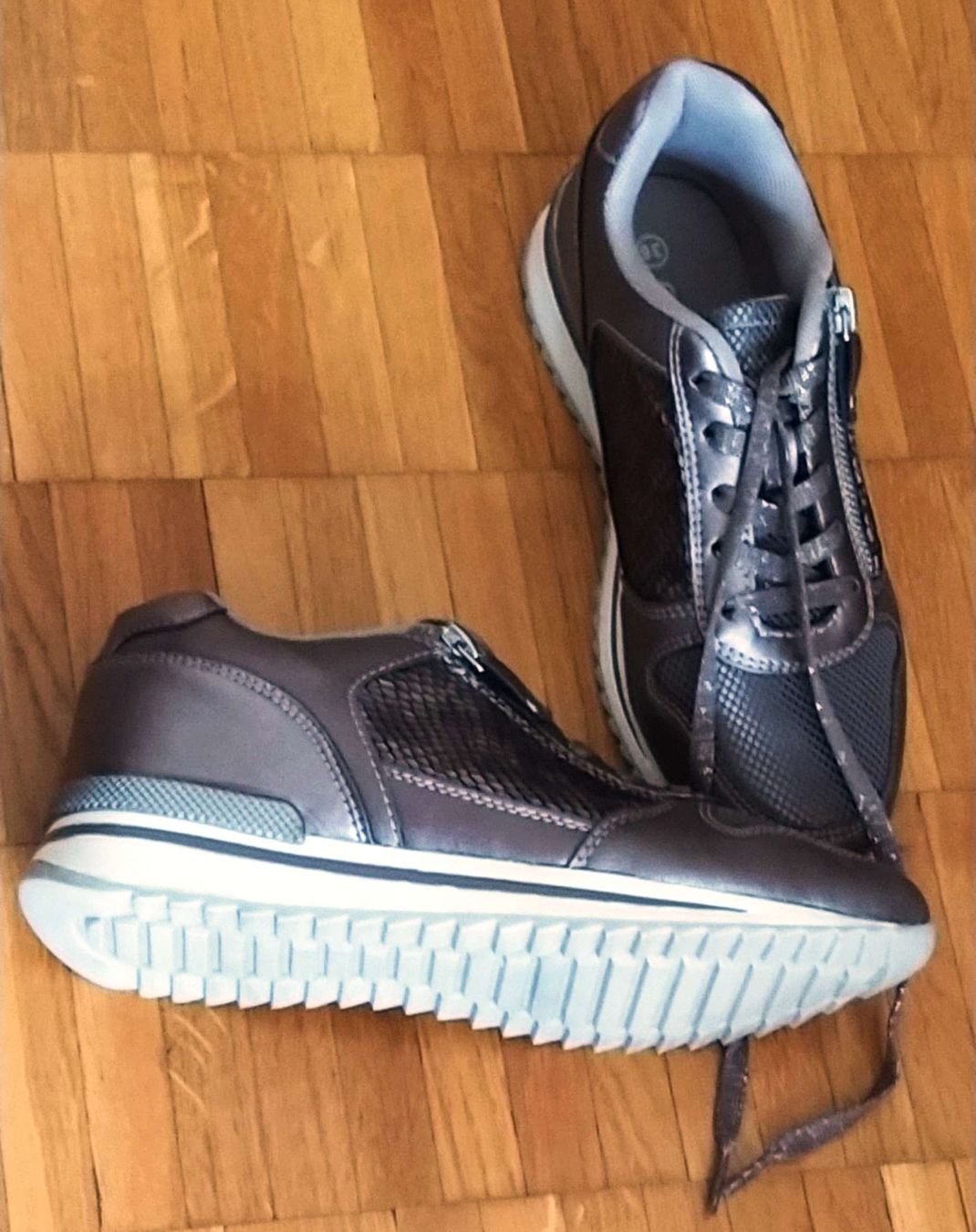 Graceland Damenschuhe: Sneaker in Grösse 36 – Neu (gemäss Beschreibung) aus Zürich von 1-2-3 1