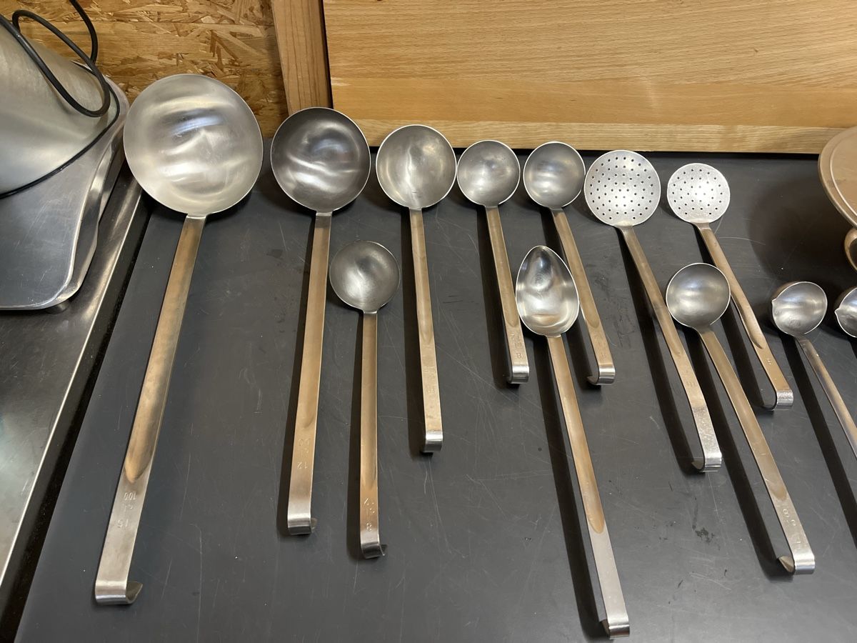 Elettrodomestici da cucina: Lot PIAZZA SCHÖPFBESTECK/KELLEN 13 Teilig – Usato da Dittingen venduto da Cervolino77 1