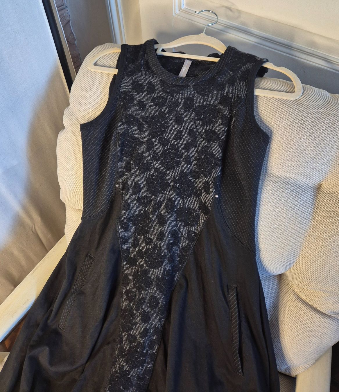 Vestiti: Kleid High – Usato da Leissigen venduto da ali_k9v8 2