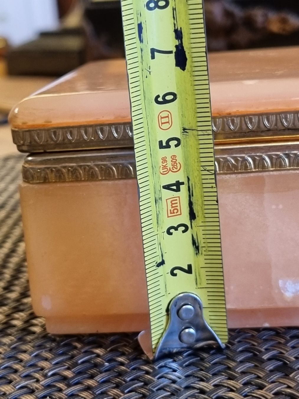 Behälter & Ähnliches: Vintage Onyx Alabaster Schatulle mit Metallrand – Gebraucht aus Scharnachtal von devin03 9