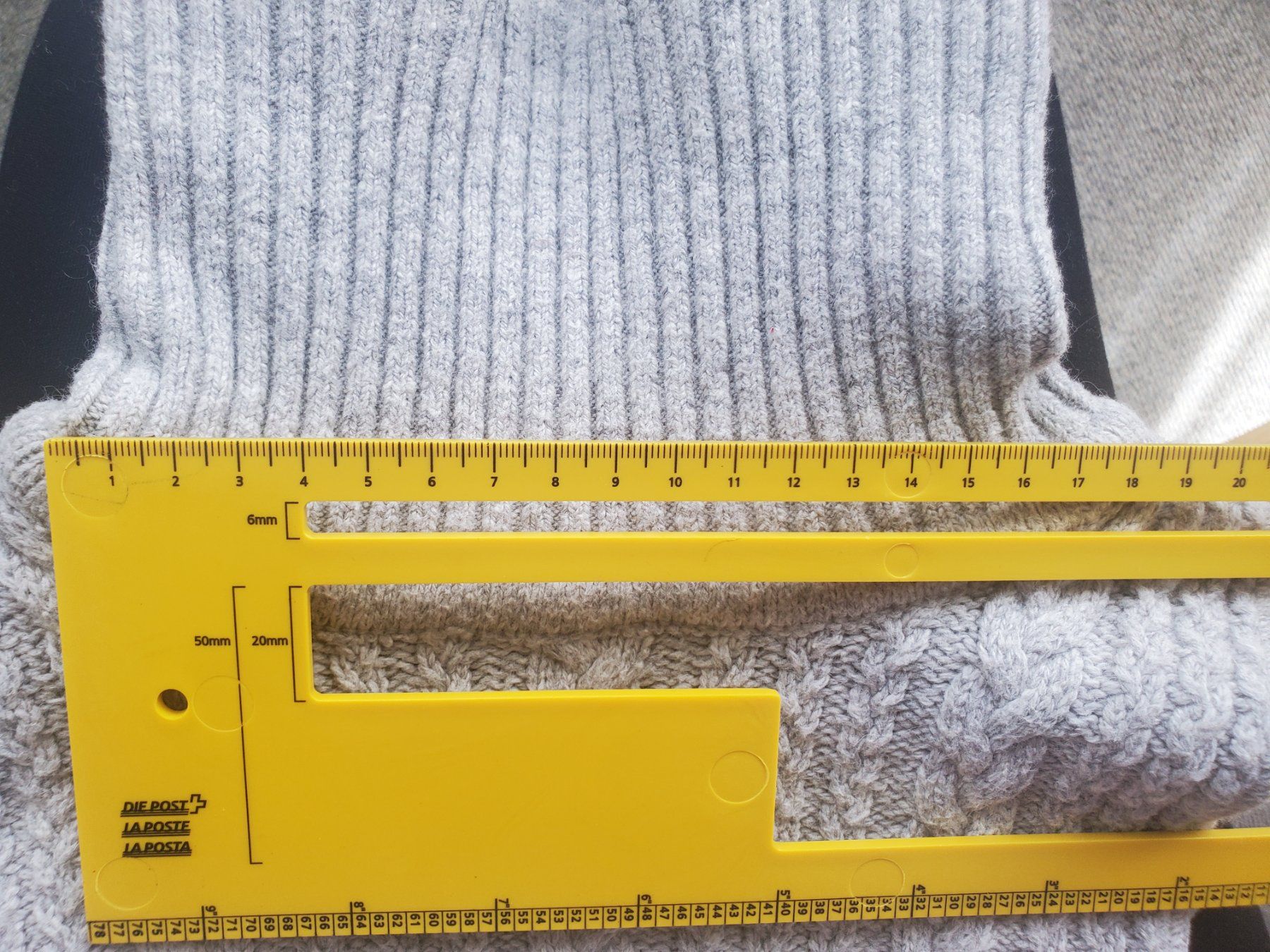 H&M Altro abbigliamento per bambina: Kragen-Schal – Usato da Frauenfeld venduto da BeneFull 4