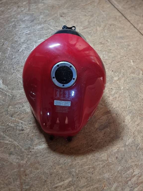 Accessori per altri veicoli: Tank ZX9 R – Usato da Aedermannsdorf venduto da Automarkt 3