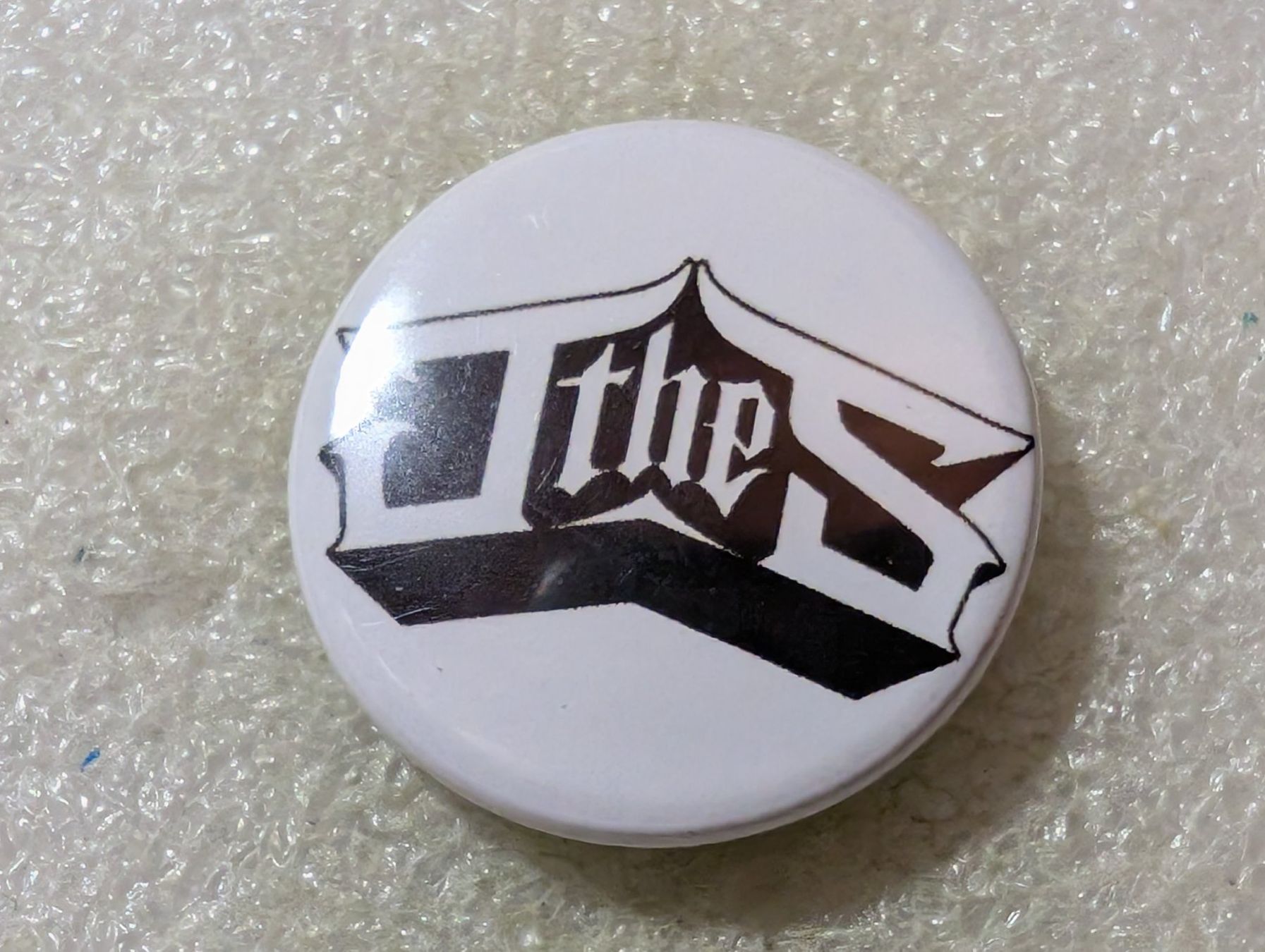 Plaquettes & Badges: Ansteckpin 91: WWF WWE Wrestling – D'occasion à Oppligen par Pin-Fall-Shop