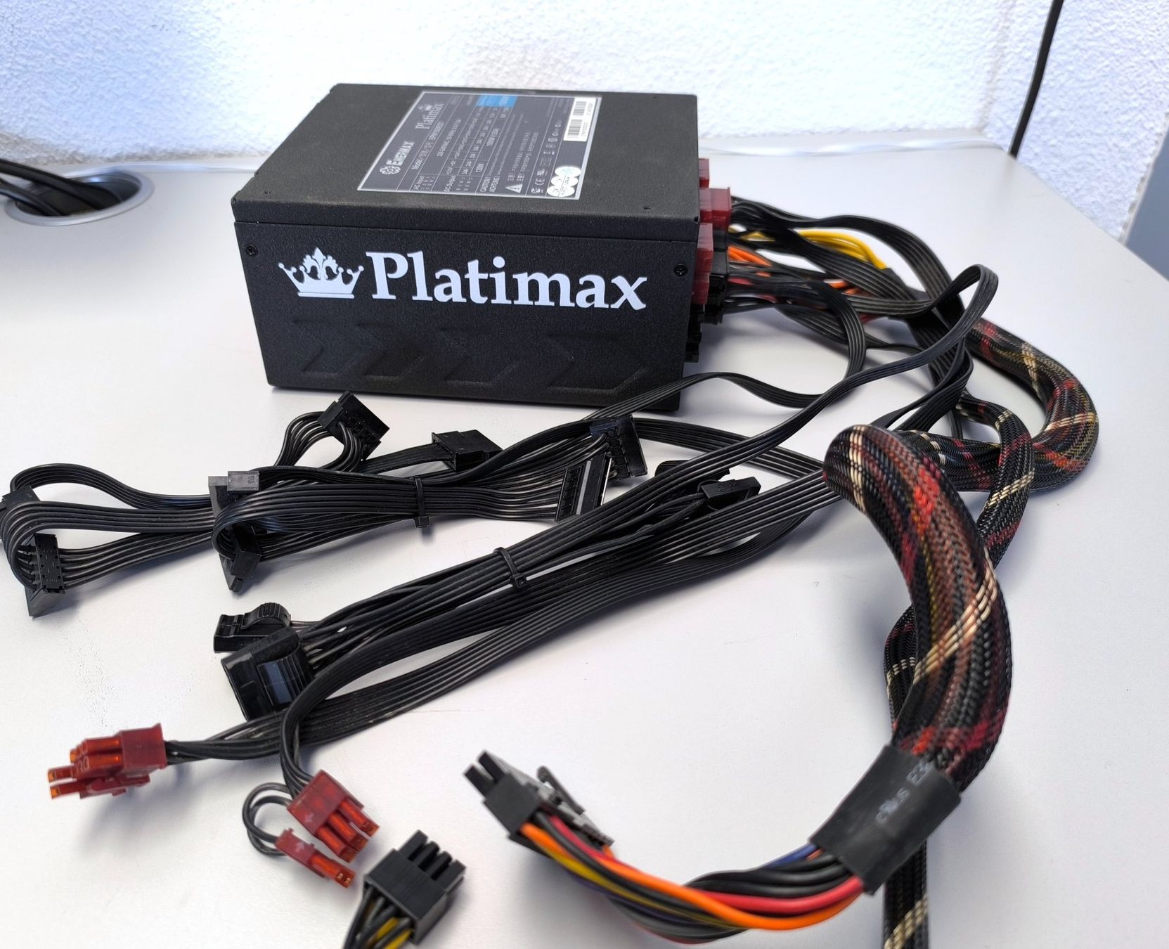 Componenti elettronici: 1500 Watt Computer Netzteil – Usato da Wald ZH venduto da 89kingle 4