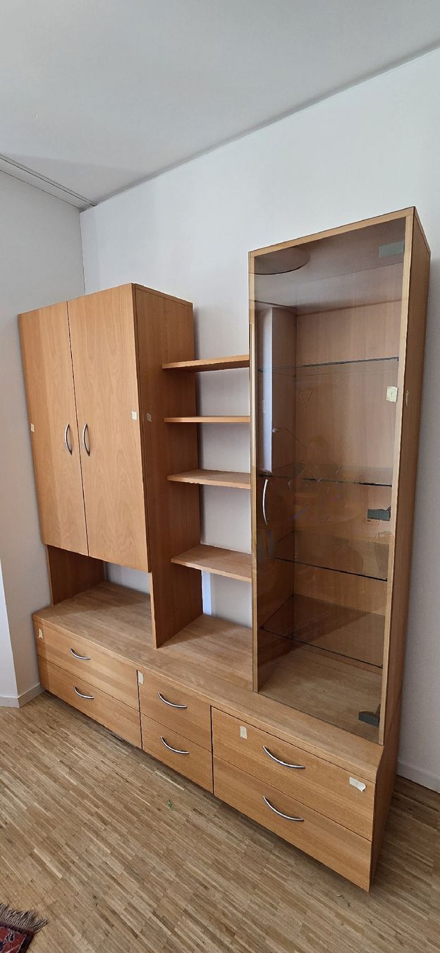 Linth Regale: Wohnregal mit Vitrine, Buche gedämpft, geölt – Gebraucht aus Hettlingen von r_t_rp9k 1