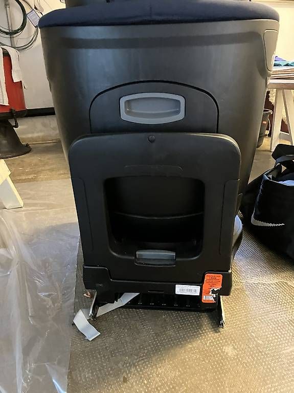 Auto-Kindersitze: Kindersitz Auto: Britax Römer Trifix 2 i size  – Gebraucht aus Hausen am Albis von peredvin 1