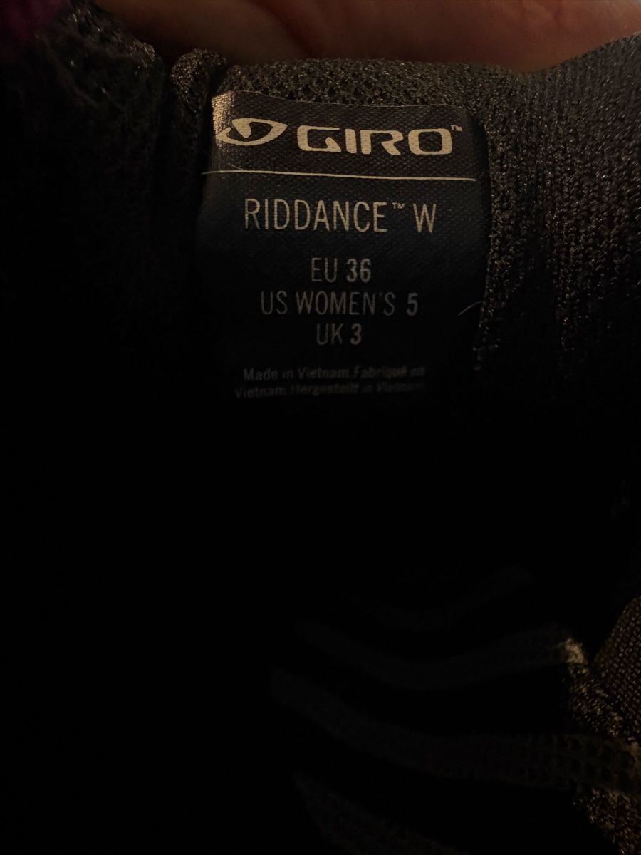 Giro Chaussures hommes: Giro Bikeschuhe Gr. 36 – D'occasion à Steinach par Betschi5 4