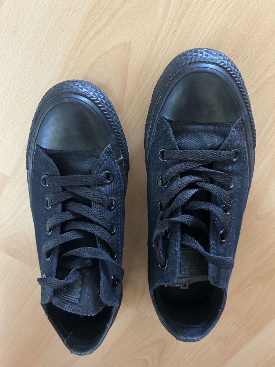 Converse Scarpe da uomo: Converse schwarz Grösse 36 guter Zustand – Usato da Ostermundigen venduto da HarleyQ3 2