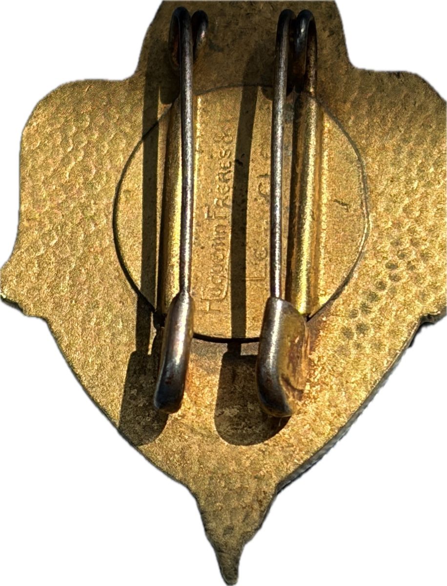 Placchette & Badge: Huguenin frères – Usato da Cheyres venduto da Gr33 1