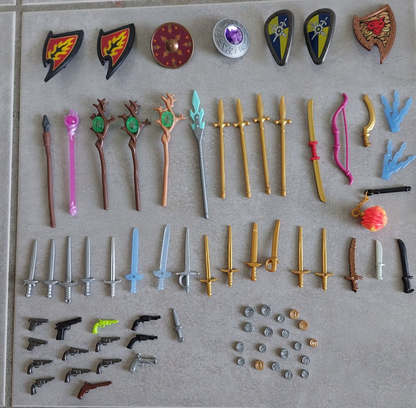 Playmobil Spielzeuge: Playmobil Polizei und Bösewichte – Gebraucht aus Waldkirch von Cswys 4