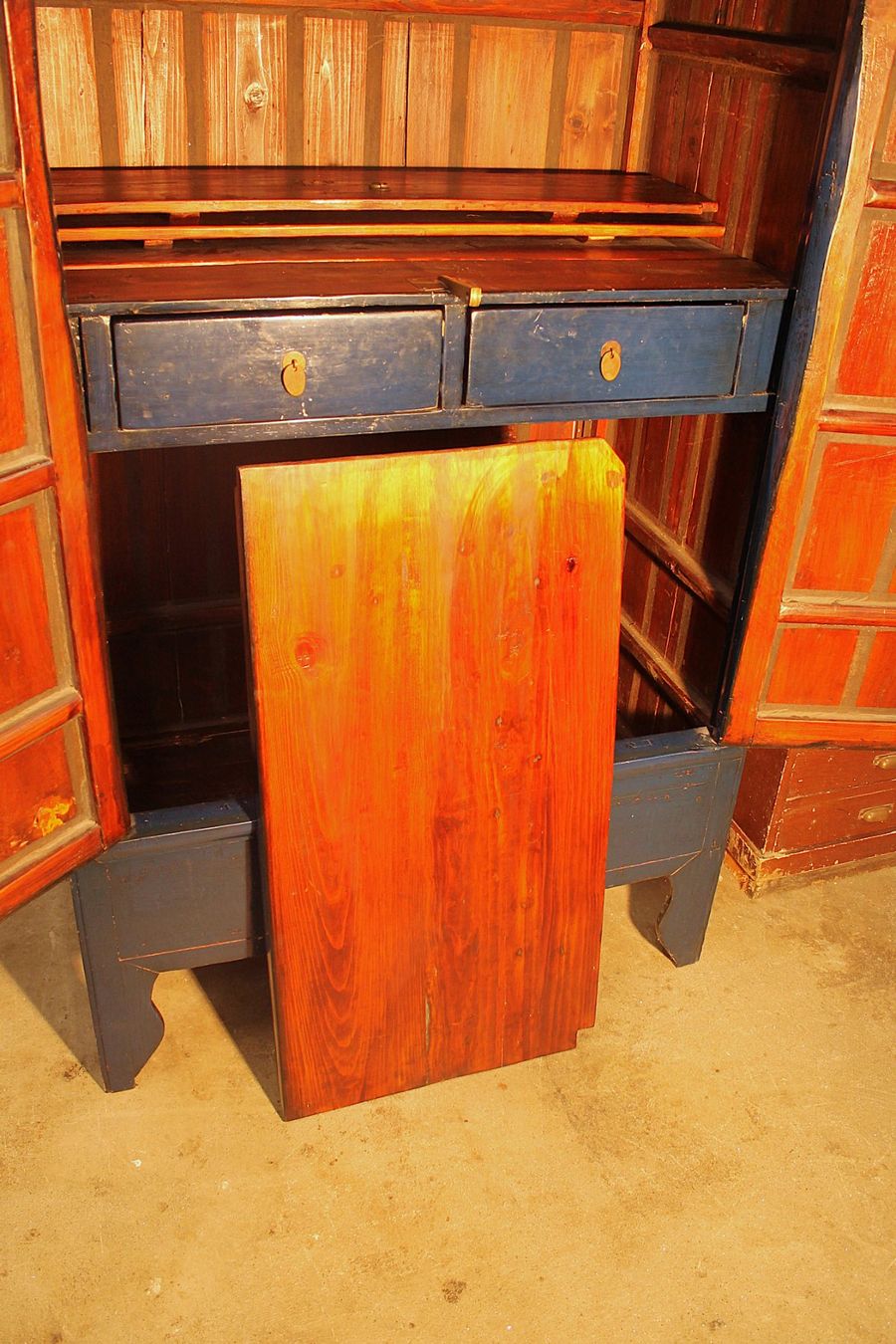 Armadi: Blauer asiatischer Schrank – Usato da Reinach BL venduto da bk_brockireinach 7