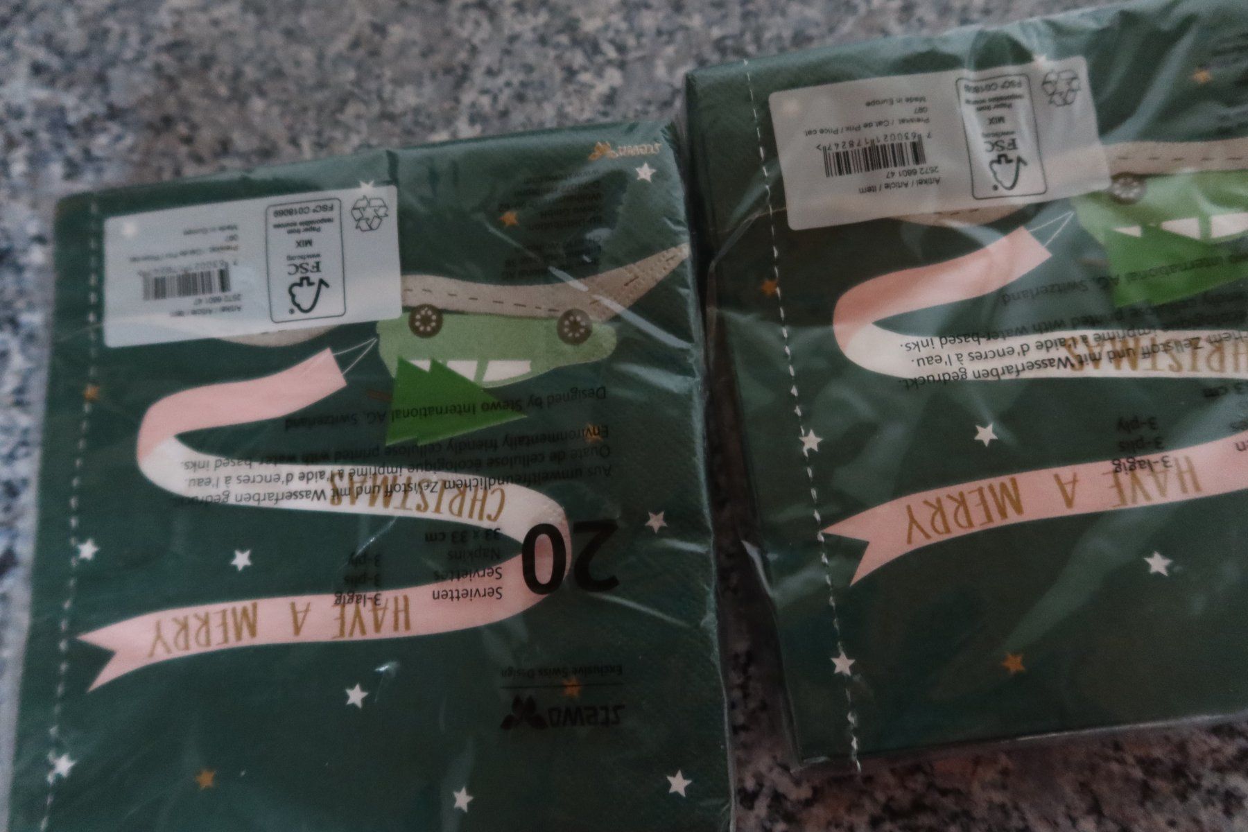 Serviettes: 2 Pack Servietten – Neuf avec emballage d'origine à Täuffelen par Cindybussy 1