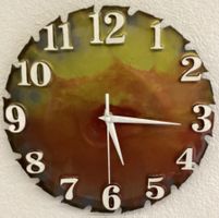 Dekorative Wanduhr im Sägeblatt Design, neuwertig!