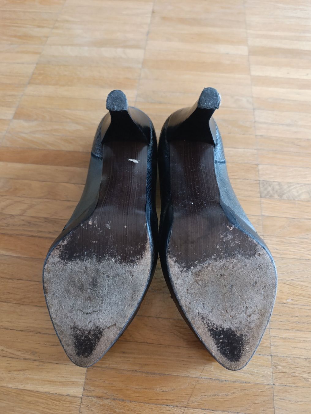 Stuart Weitzman Scarpe da donna: STUART WEIZMAN Snake Pumps Gr 39,5 – Usato da Zürich venduto da VorlonShadow 7