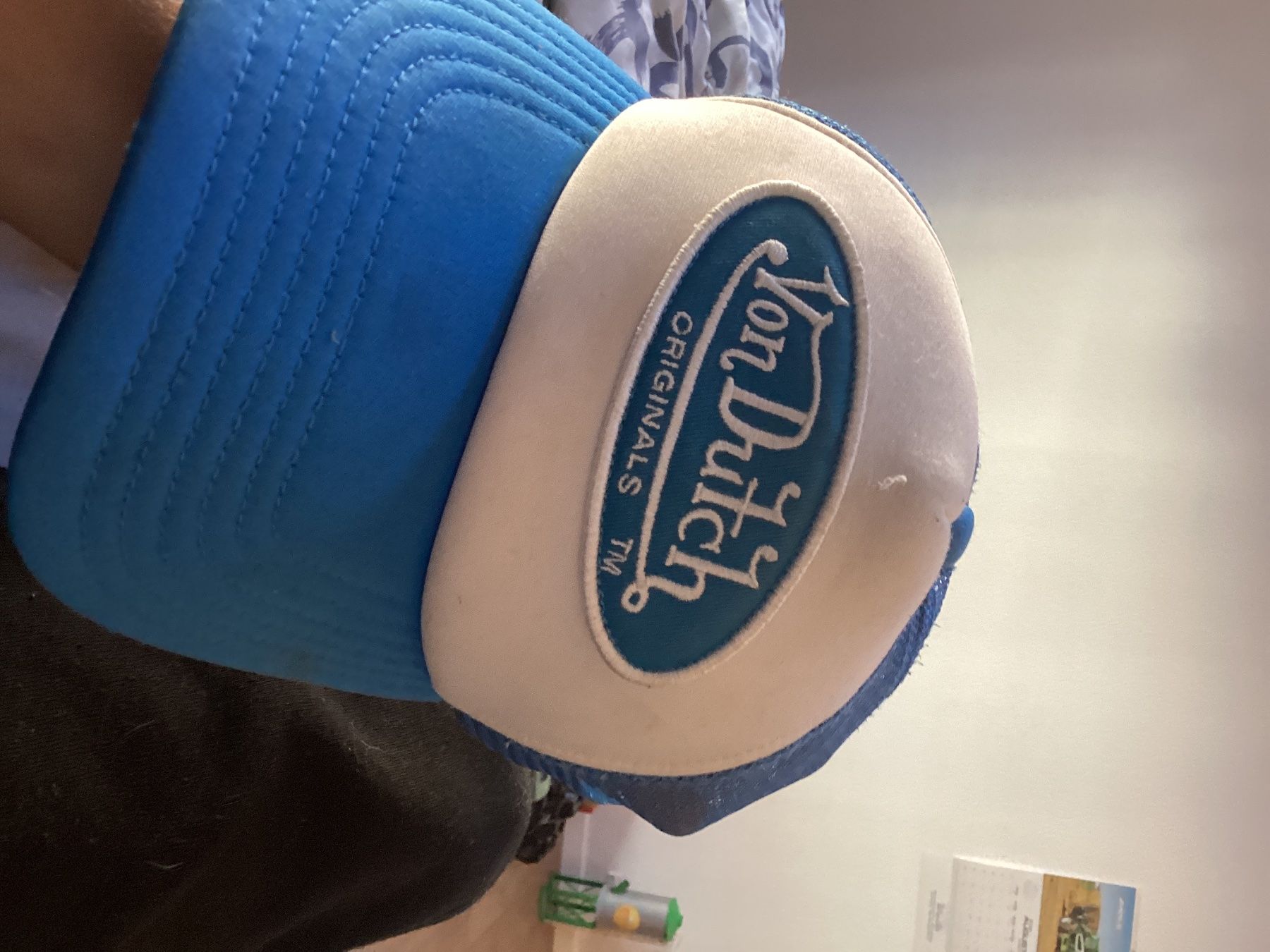 Chapeaux, bonnets & casquettes: Casequette von dutch bleu – D'occasion à Lignières par Aswan1978