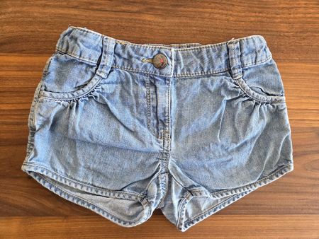 Jeans-Shorts Palomino Gr.110,leichte Waschung guter Zustand
