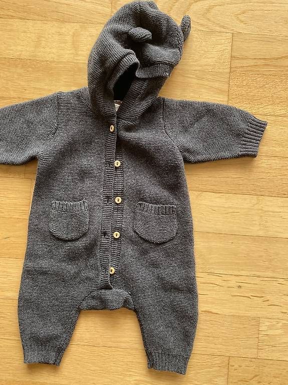 Strampler: Strick Overall Newborn Neu – Neu und originalverpackt aus Zürich von emw_cpq8