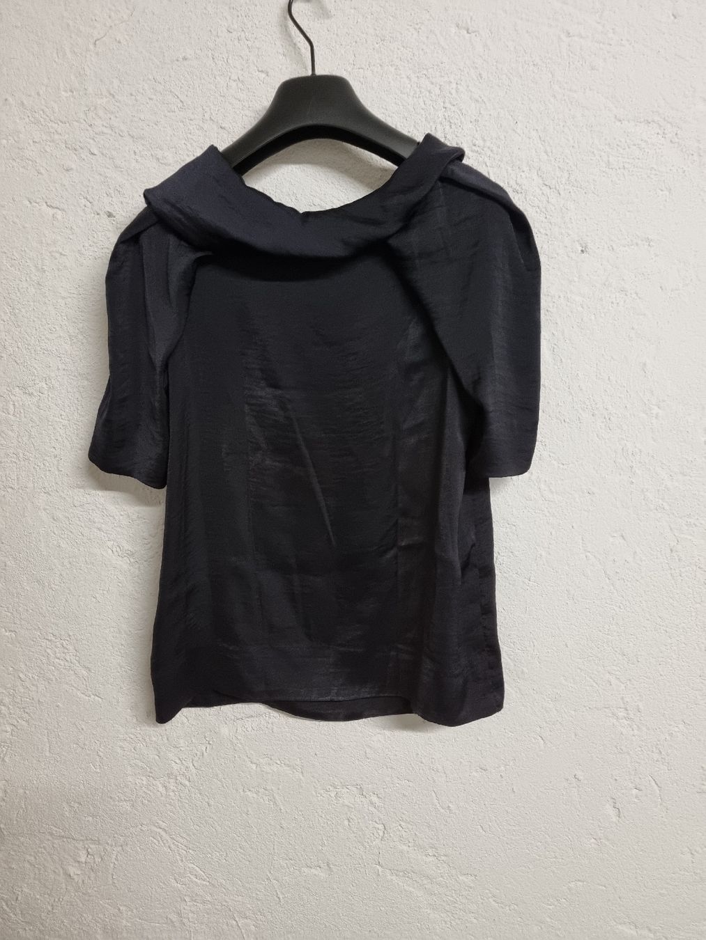 Cos Blusen: Cos Bluse Gr. XS – Gebraucht aus Thalwil von Briscolina 1