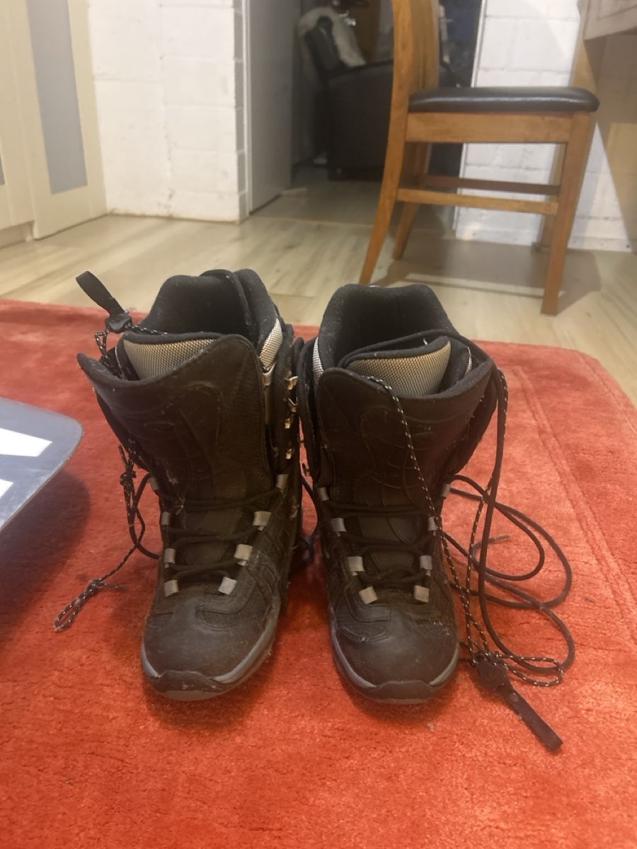Nidecker Board: Snowboard and shoes – Usato da Richterswil venduto da tob_lfy8 3