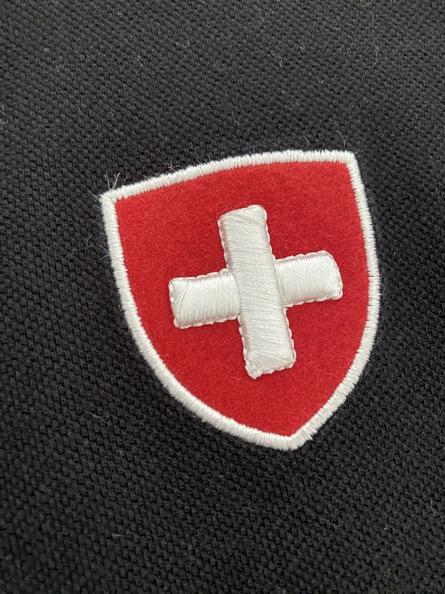 Magliette Polo: Schweiz Polo Tshirt – Usato da Opfikon venduto da Luis144 1