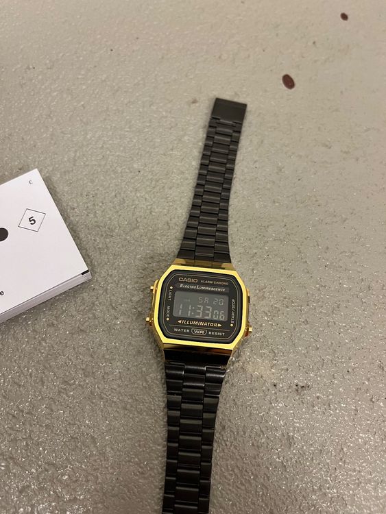 Os relógios Casio com pulseiras de malha atualizadas já estão