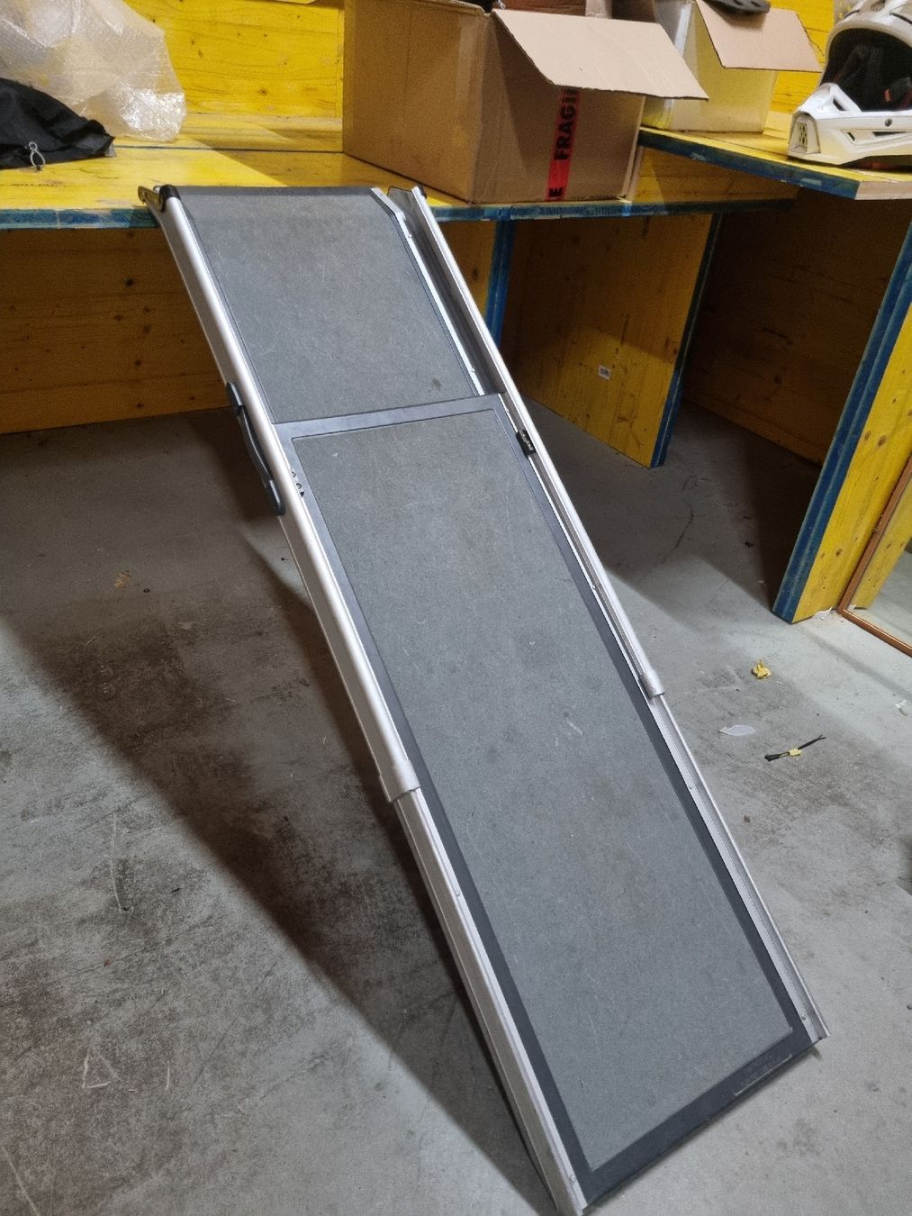 Gabbie, trasporto & Sicurezza: Rampe für Hunde – Usato da Rifferswil venduto da val_6bh8