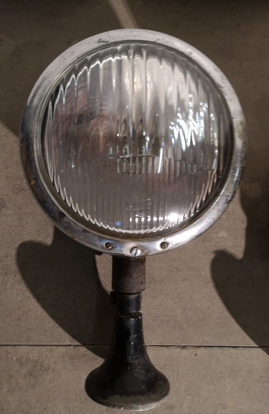 Fari: 2 Oldtimer Zusatzscheinwerfer schwarz verchromt, ideal .... – Usato da Solothurn venduto da Sis_email 3