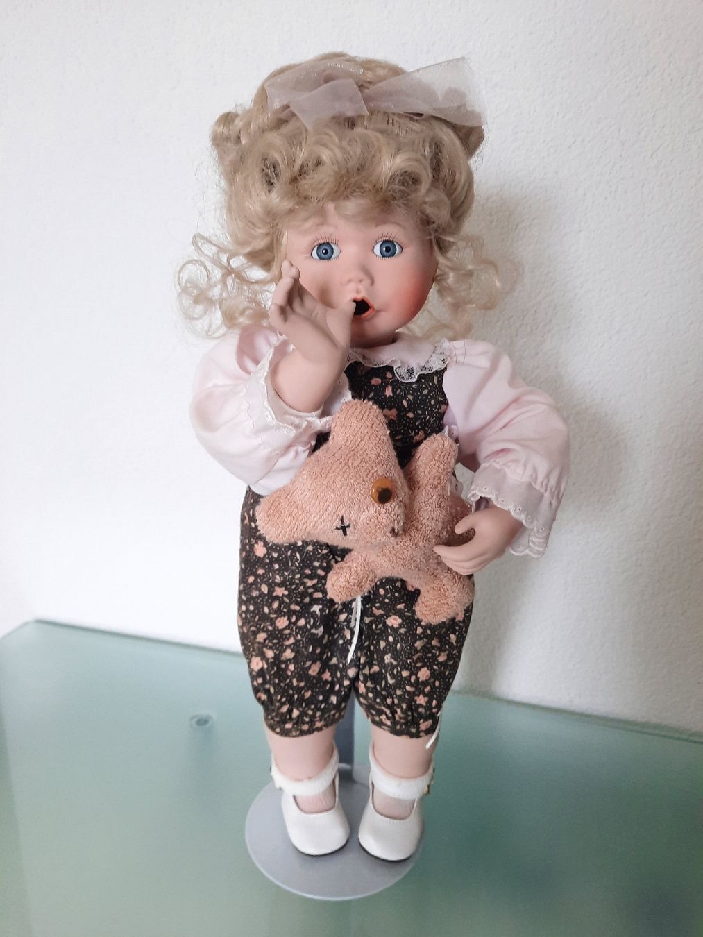 Puppen: Künstlerpuppe "Schmusebär und ich" – Neu (gemäss Beschreibung) aus Seuzach von bigizuens