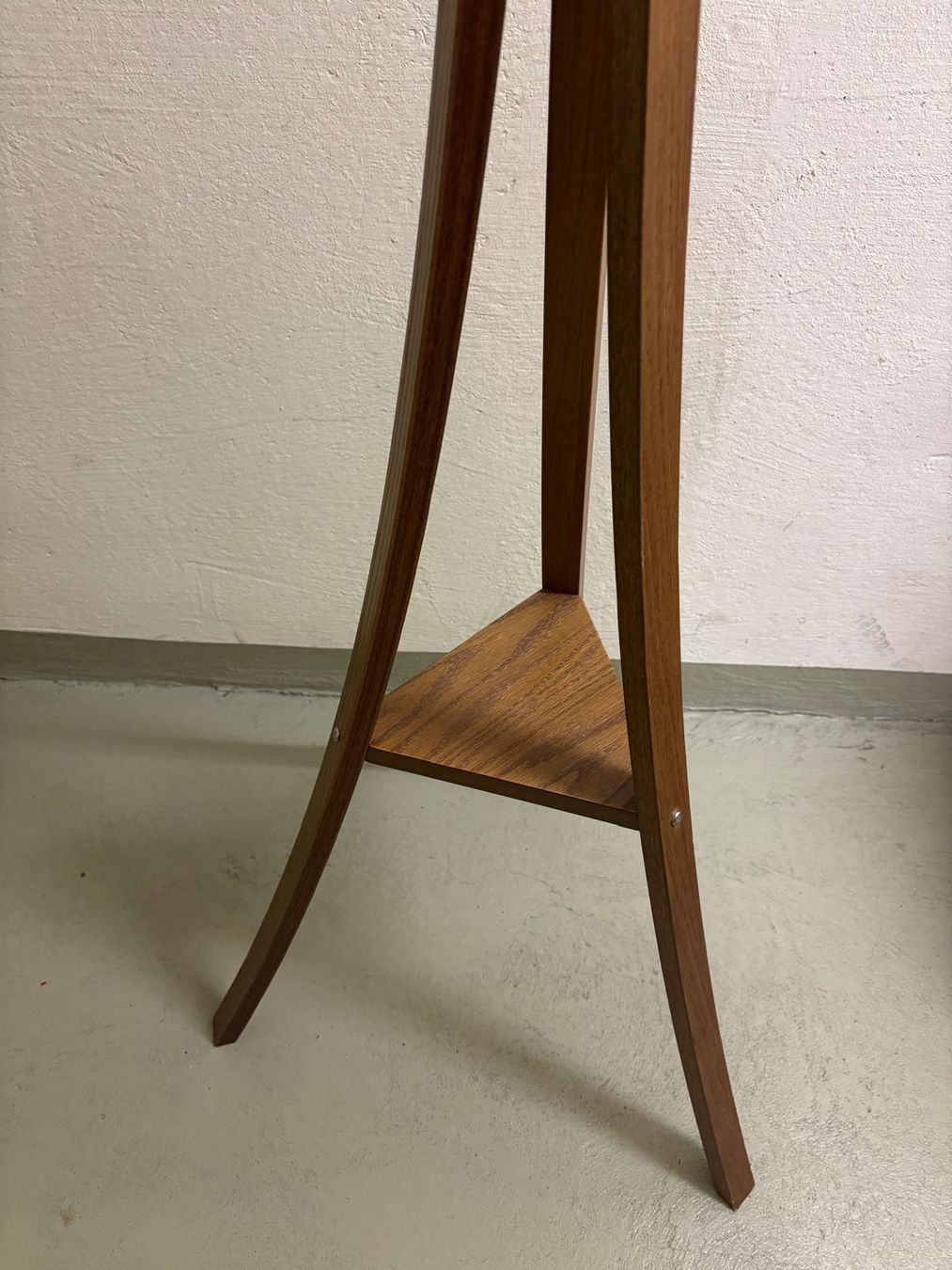 Autres décorations & accessoires: Garderobenständer Holz geschwungen – D'occasion à Wolfhausen par she_d8lx 2