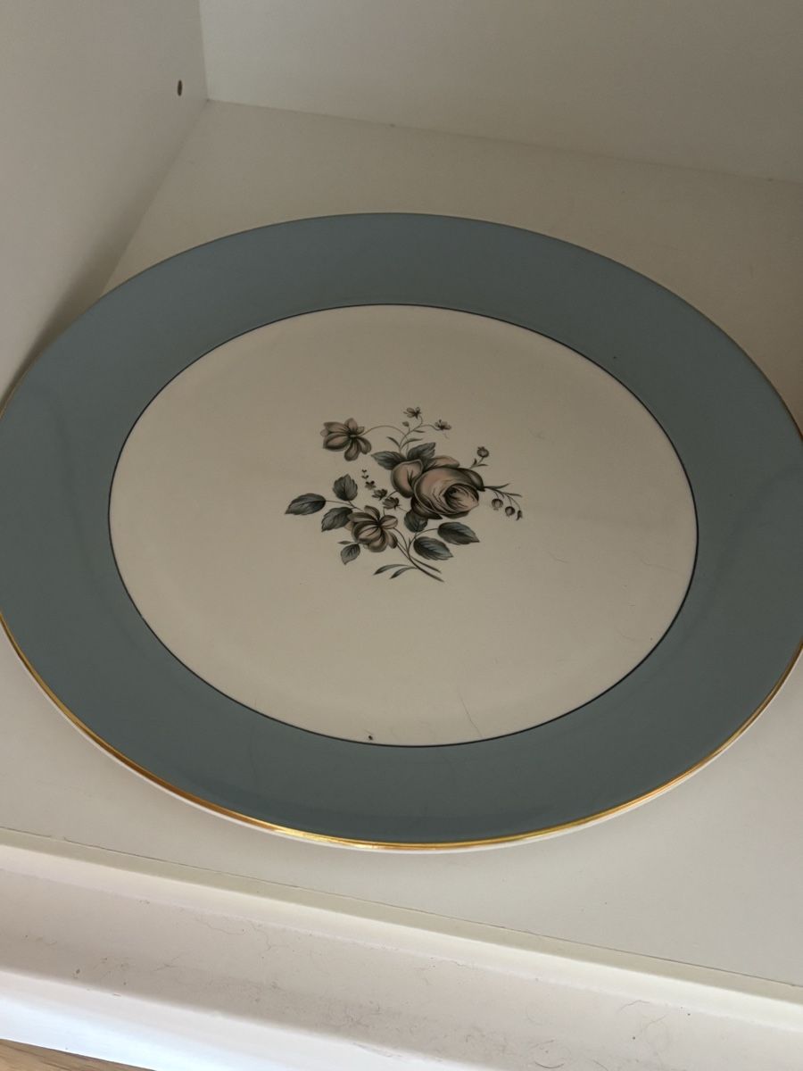 Royal Doulton Services de table: Royal Doulton Rose Elegans Kaffeeservice gebraucht – D'occasion à Schaffhausen par lineva00 4