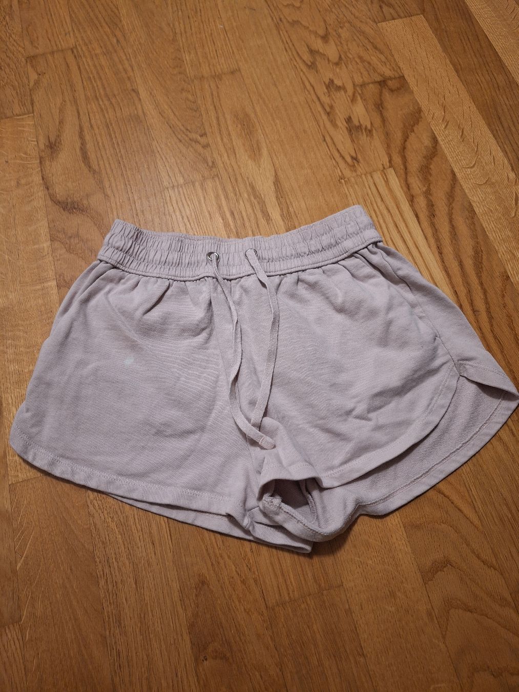 H&M Leggings: 2 Jogginghosen – Gebraucht aus Wittenbach von nadineshop 2