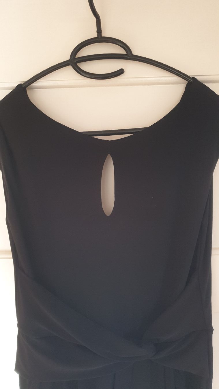 Jumpsuits: Eleganter Jumpsuit, Gr. 36 – Gebraucht aus Gränichen von mic_x2zf 1