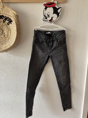 Jeans Hose Zara Gr 34