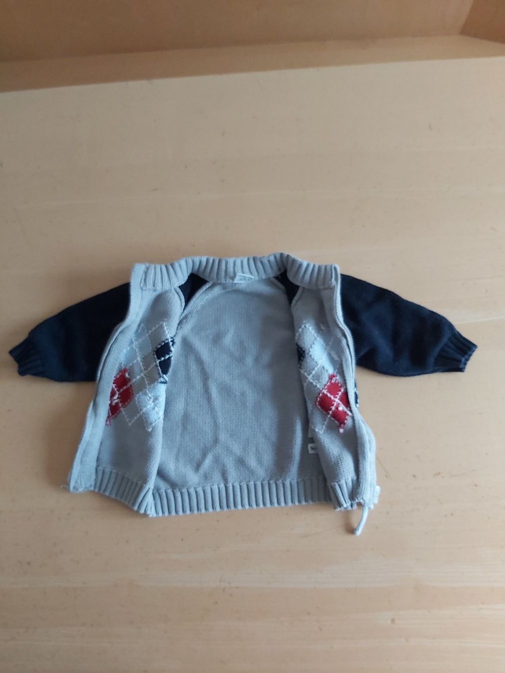 Jacken & Mäntel: Baby Jacke grau mit Muster Gr. 62 – Gebraucht aus Disentis/Mustér von epa_862v 2