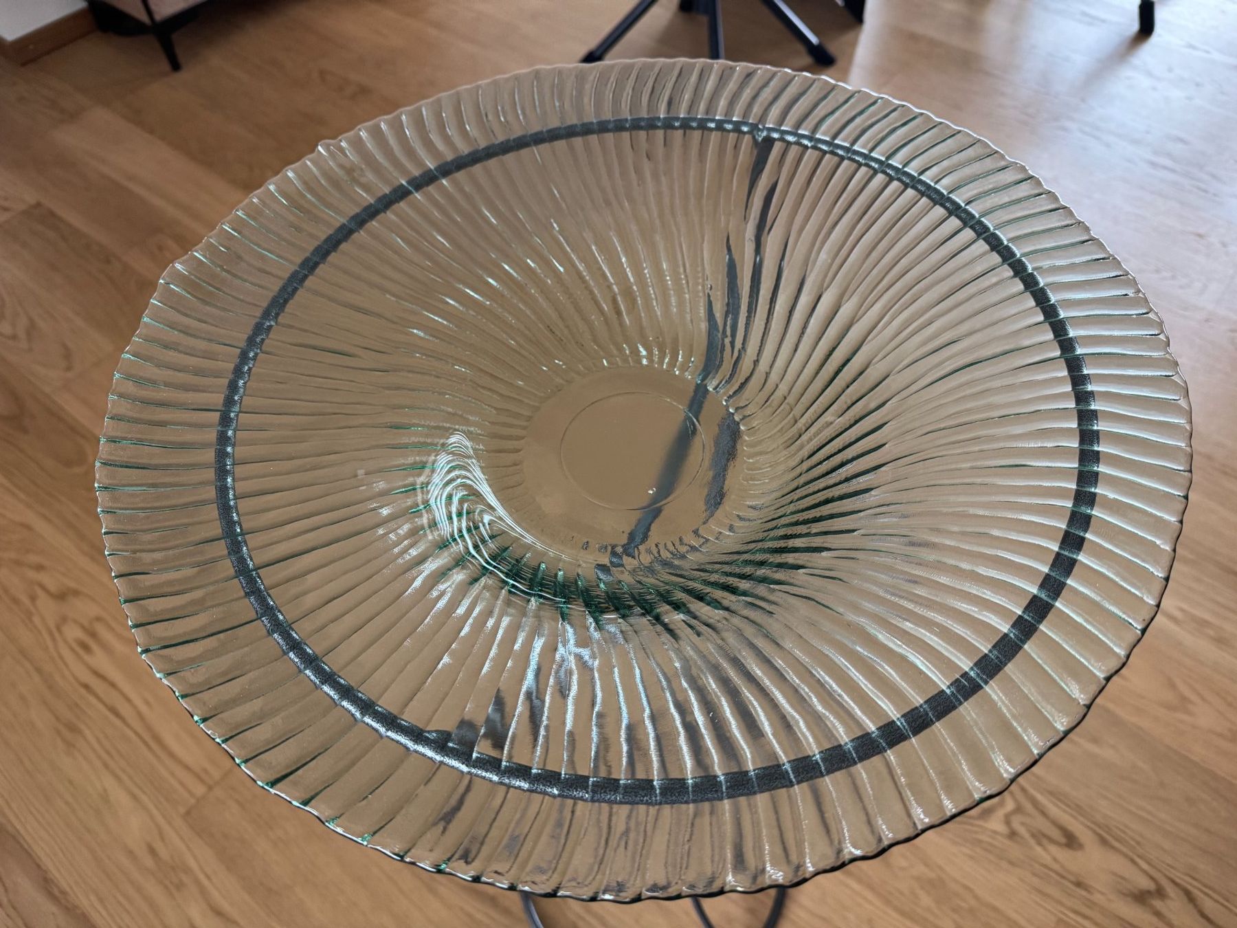 Altro per la casa: AKTION Ständer mit Glasschale – Usato da Flums venduto da Hrroland 2