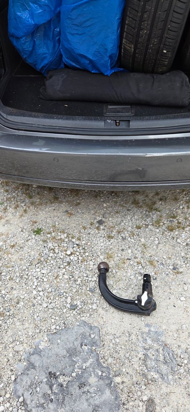 VW Automobili: VW Touran 2.0 TDI BMT – Usato da Kriens venduto da Eltintosol 5