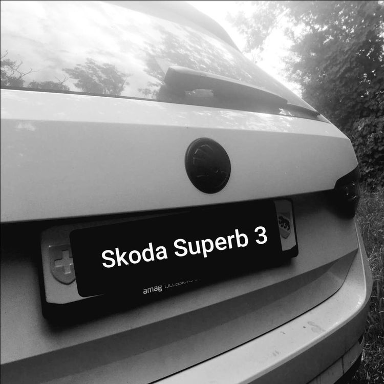 Skoda Emblem 90mm Set oder 80mm Set schwarz Superb Octavia