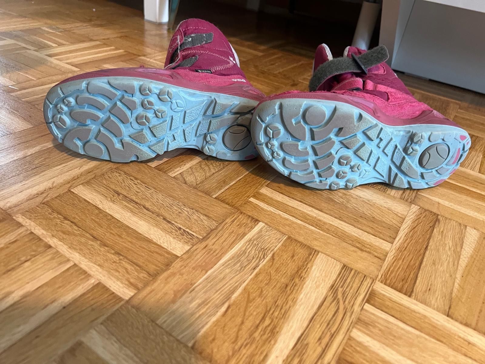 Scarpe per ragazzi: Lowa Winter Schuhe Grosse 33 – Usato da Schmitten FR venduto da alpi. 2