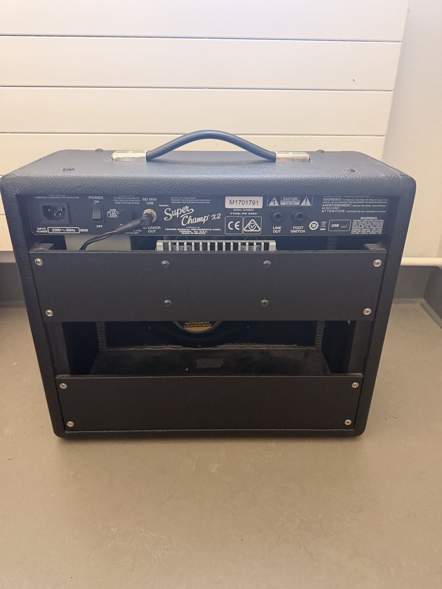 Fender Amplificatori: Fender SuperChamp x2 Amplifier Guitar (+Cables) – Usato da Winterthur venduto da luc_y6jl 1