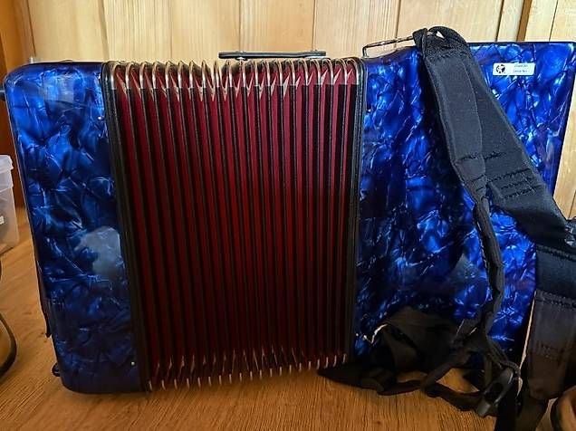 Strumenti musicali: Akkordeon – Nuovo e nell'imballaggio originale da Pratteln venduto da JuergMomo2014 1