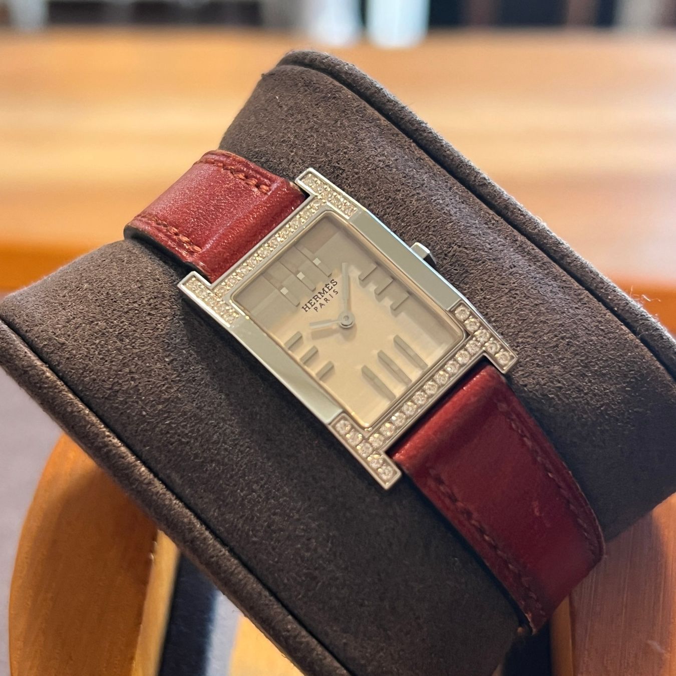 Hermès Uhren: Hermès Tandem Diamond Bezel TA1.230 – Gebraucht aus Carouge GE von Watchaser 7