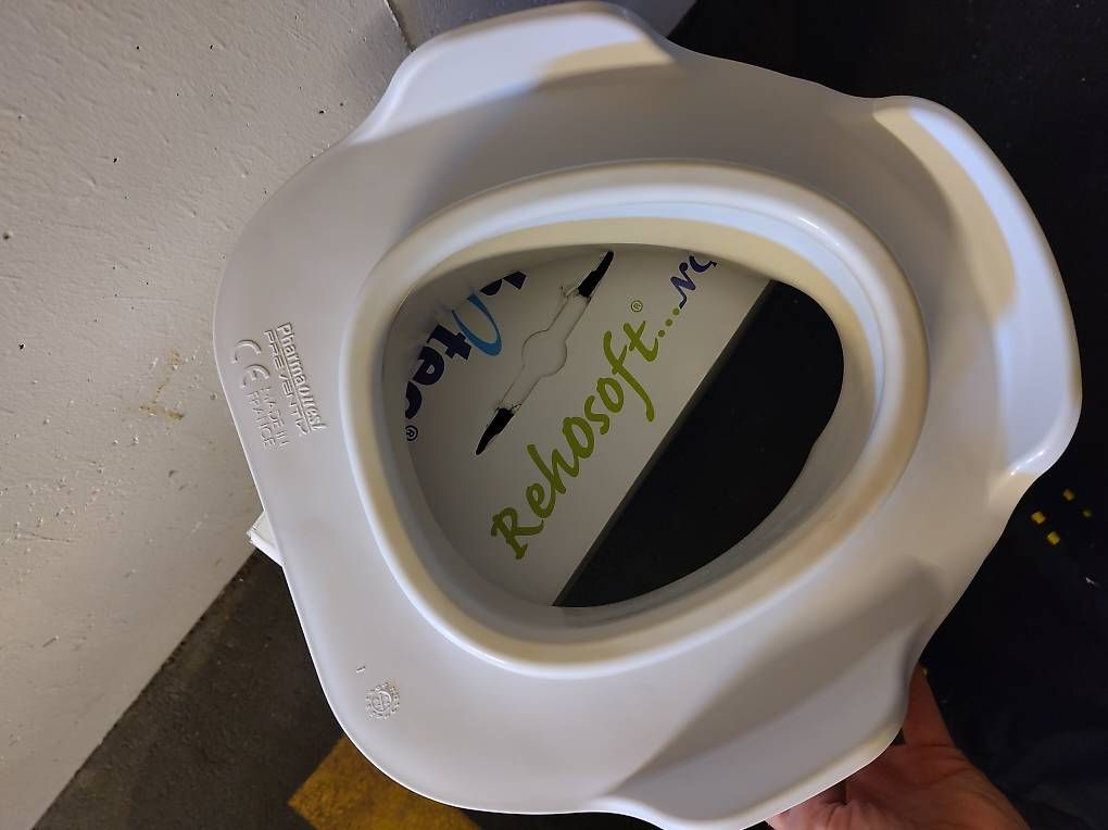WC: Toilettensitzerhöhung Rehosoft 11.5cm – Usato da Wohlen AG venduto da gnabbr 2