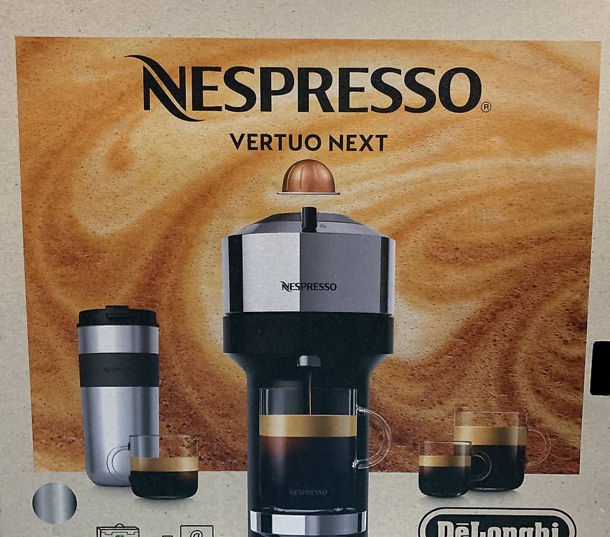 Kaffeemaschinen & Espressomaschinen: 2x Nespresso Vertuo Next – Gebraucht aus Richterswil von blondix
