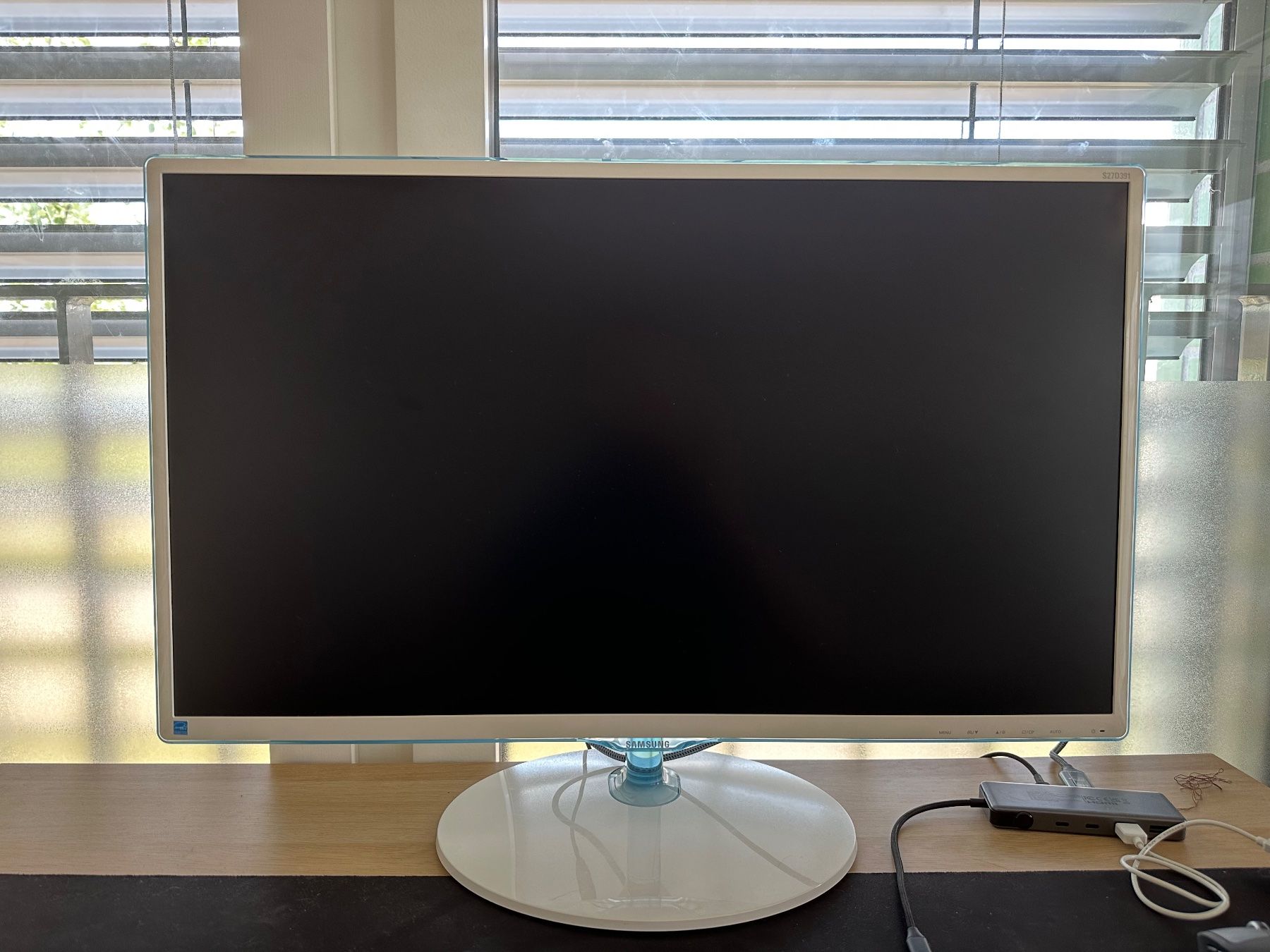 Samsung Monitor: Samsung S27D391H – Usato da Wädenswil venduto da vagifius