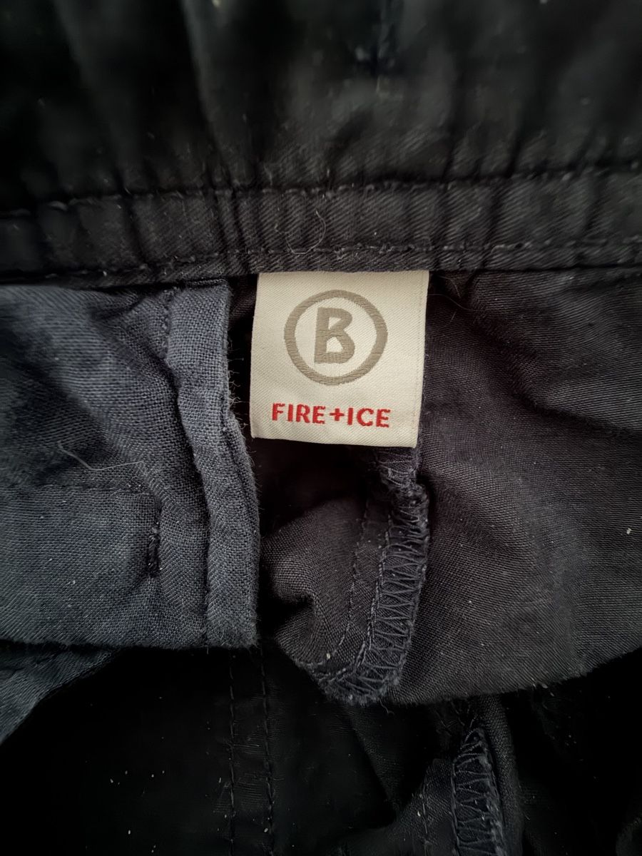 Bogner Pantaloni: Bogner Hose dunkelblau Grösse M – Usato da Frauenfeld venduto da Reto89 3