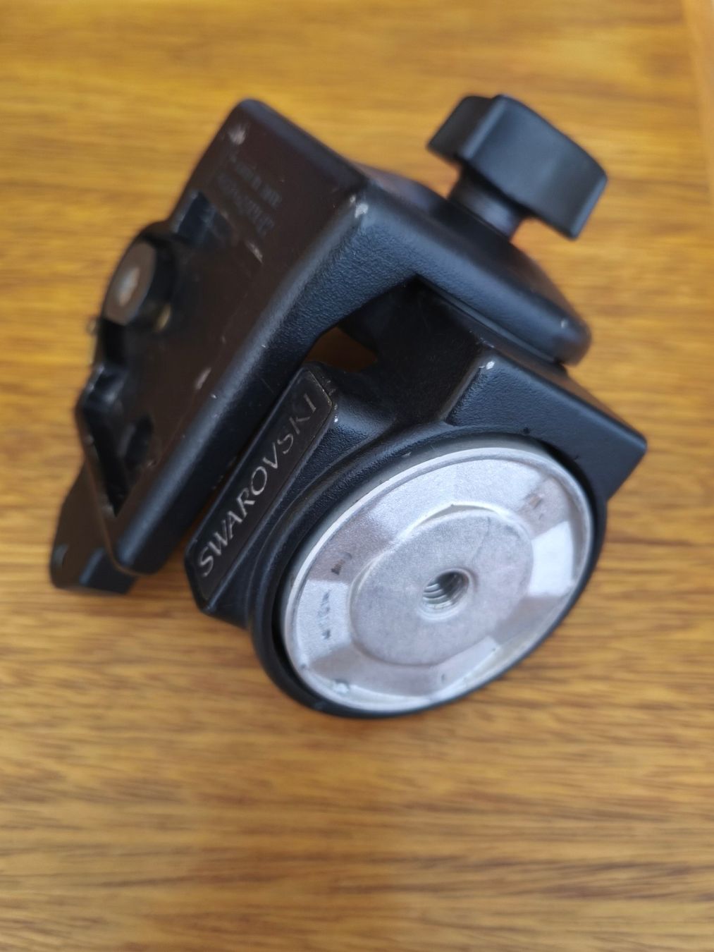 Manfrotto Stative & Stativköpfe: Swarovski / Manfrotto Stativkopf mit Wechselplatte – Gebraucht aus Aesch BL von Opirol 3
